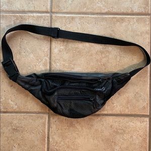 Vintage Black Leather Bumbag